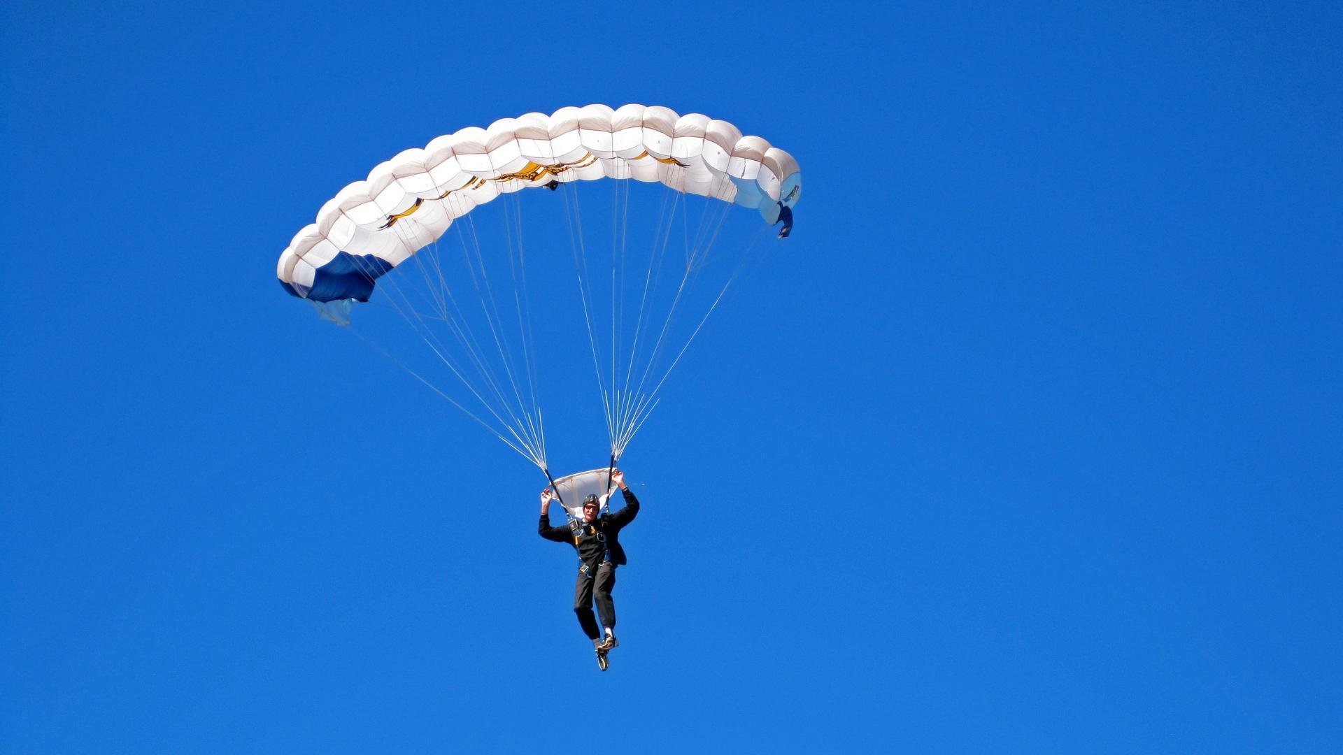 NBA中国行重启，勇士将来京热身两场，勇士中国赛